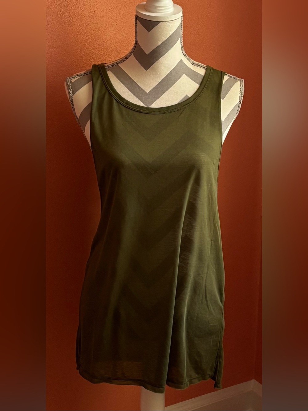 SER.O.YA Olive Green Scoop Neck Tank Top